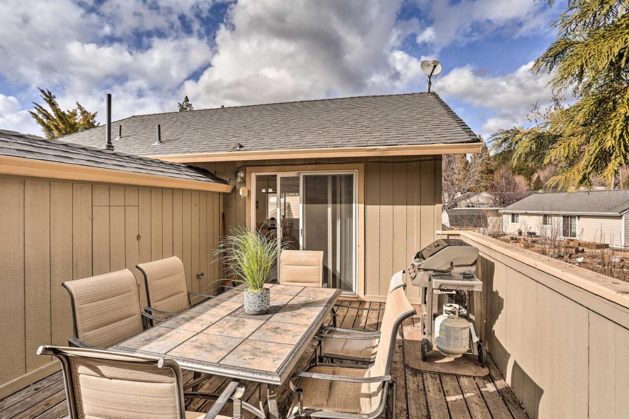 Mount Shasta Escape With Balcony About Walk To Dtwn Villa Ngoại thất bức ảnh